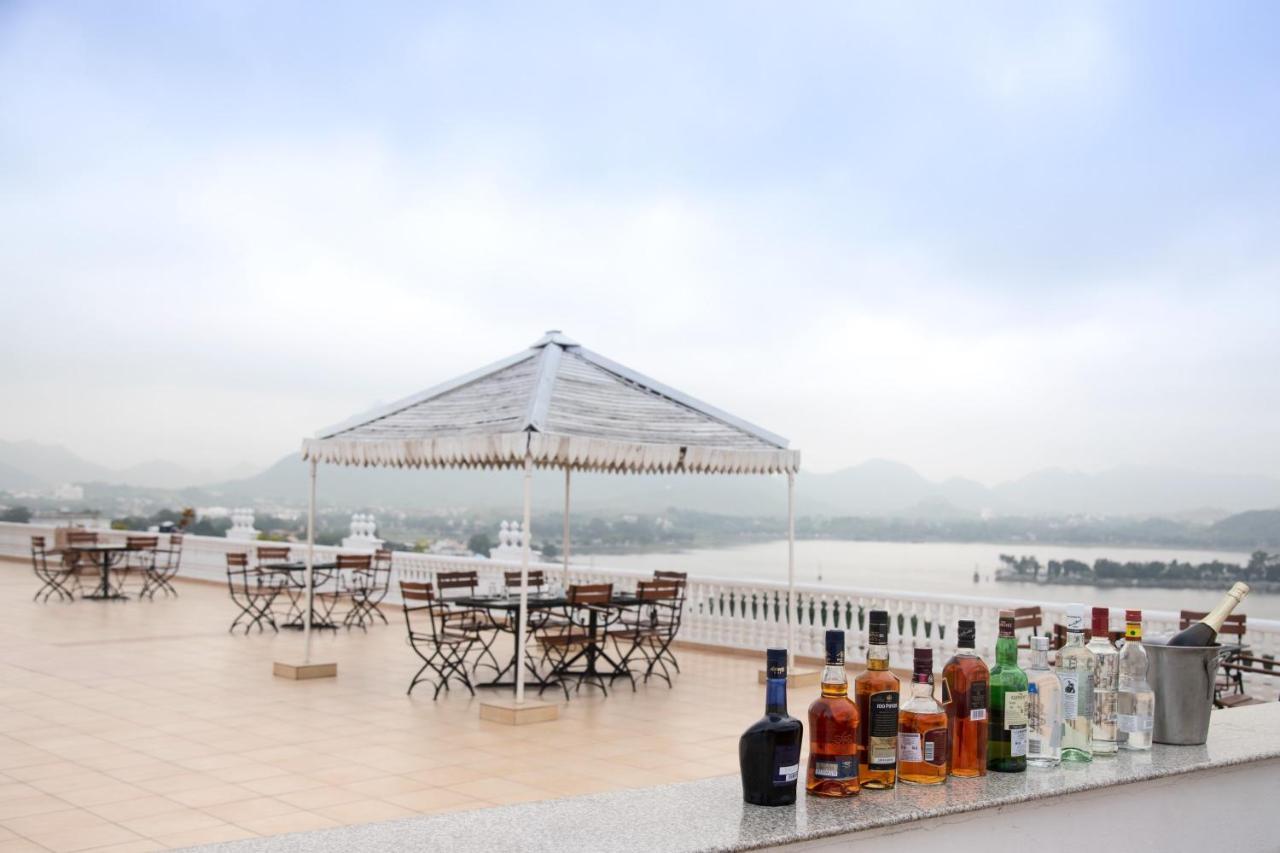 Hotel Hilltop Palace Udaipur Exterior foto